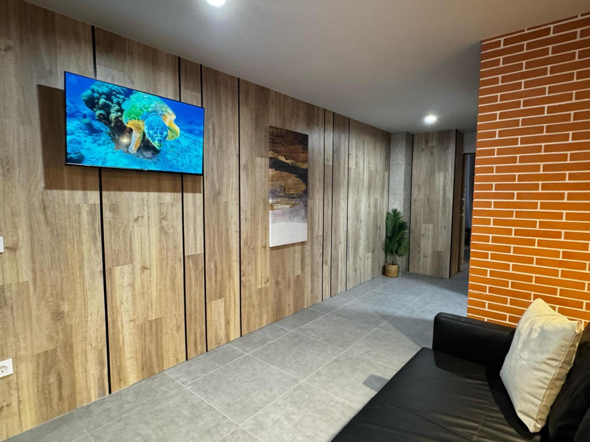Cruilles 13 Appartement *
